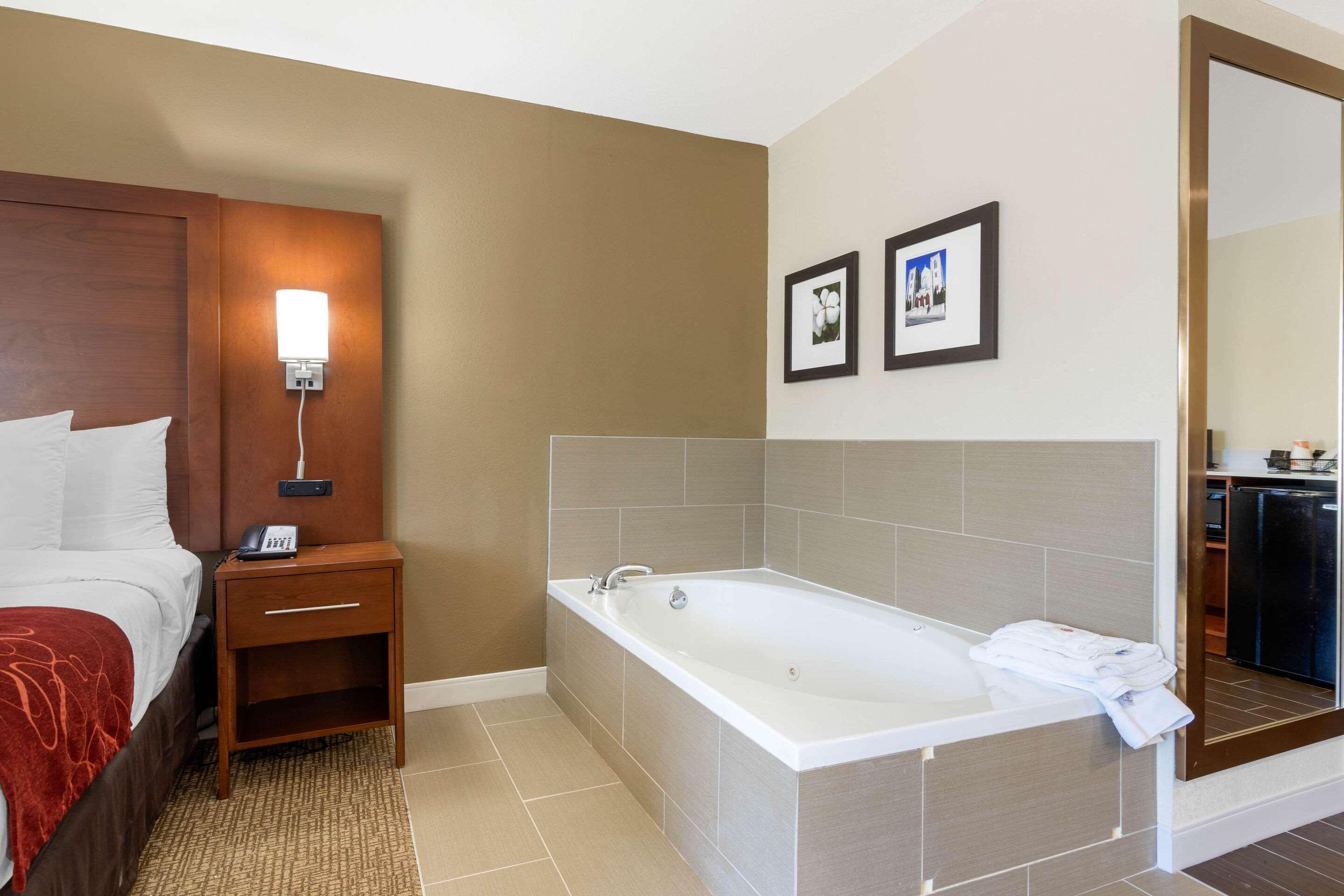 Comfort Inn & Suites Macon West Εξωτερικό φωτογραφία
