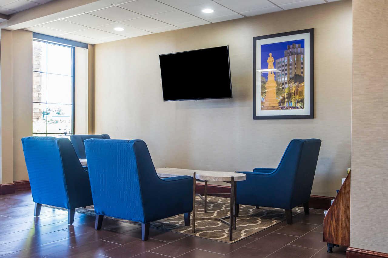 Comfort Inn & Suites Macon West Εξωτερικό φωτογραφία